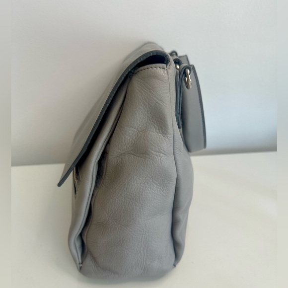 Givenchy Medium Pandora Flap Handbag Gray - Picture 7 of 16